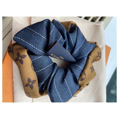 haargummi louis vuitton|Women's Luxury Hair Accessories .